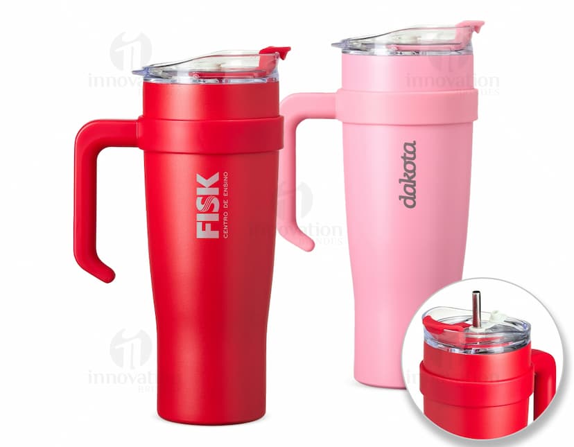 Caneca térmica de 1,2 litros na cor preta, feita de aço inoxidável, com tampa rosqueável e alça para segurar.