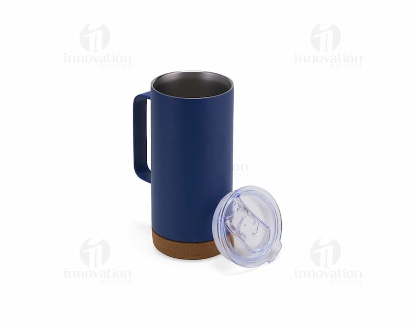 Caneca térmica de 500ml com revestimento de cortiça.
