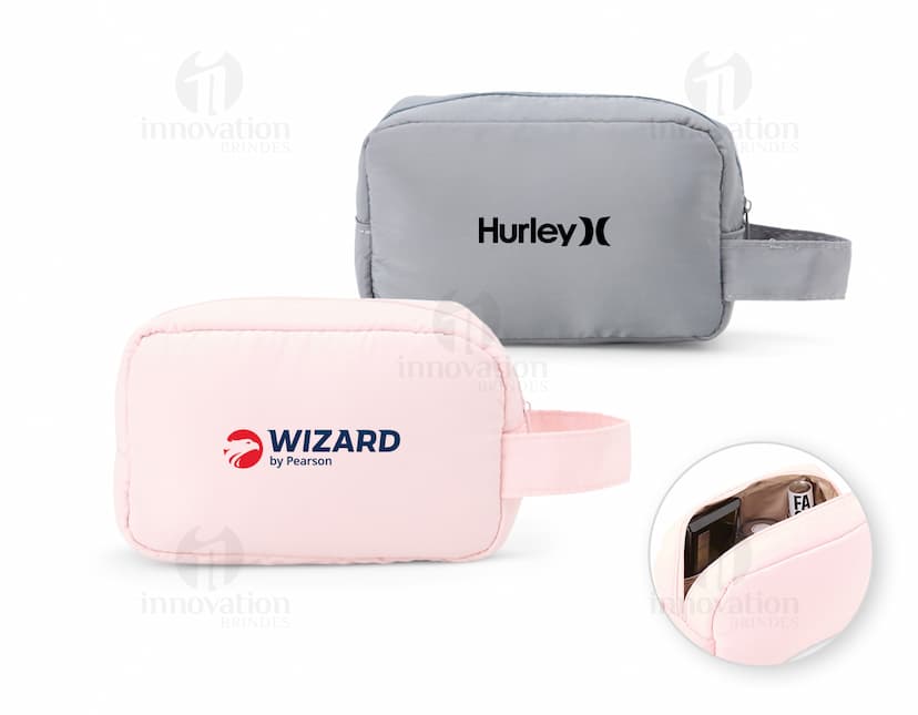necessaire de poliéster rosa vazia com design moderno, símbolo de economia e finanças, objetos domésticos em destaque.