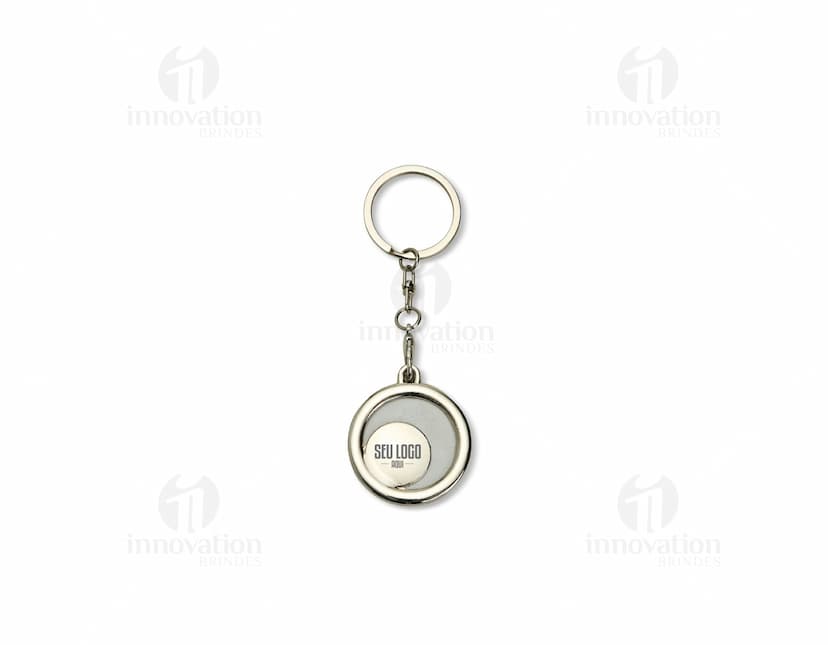 Chaveiro em aço inoxidável com corrente, adaptador e argola. O design elegante e durável é perfeito para manter as chaves seguras e organizadas. Ideal para uso diário ou como um presente único e prático.