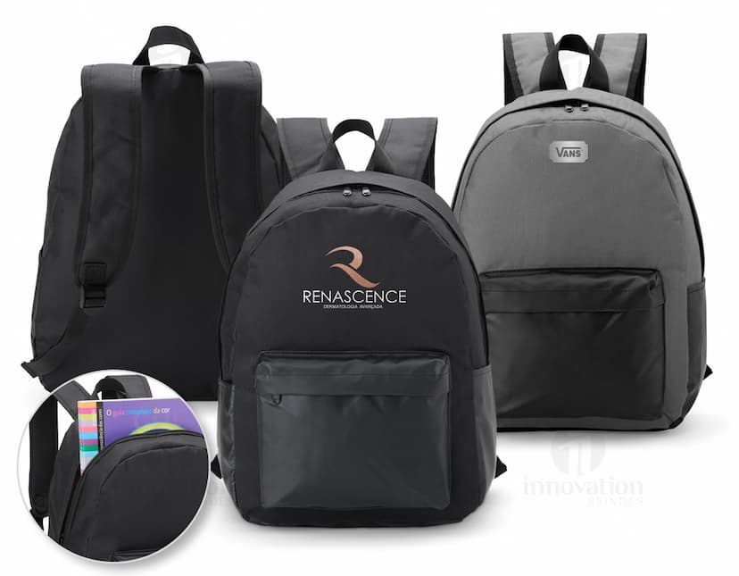 Mochila Nylon 33 Litros preta, resistente e moderna, ideal para viagens e transporte de equipamentos. Com alças de couro, zíper, bolsos e alças ajustáveis. Perfeita para quem busca praticidade e estilo em suas atividades do dia a dia.