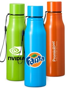 Garrafa de plástico transparente de 750ml com tampa, utilizada para armazenar líquidos.