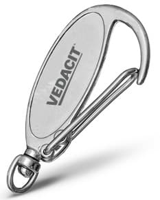 Chaveiro Mosquetão Oval prateado com formato oval e argola para fixação de chaves.