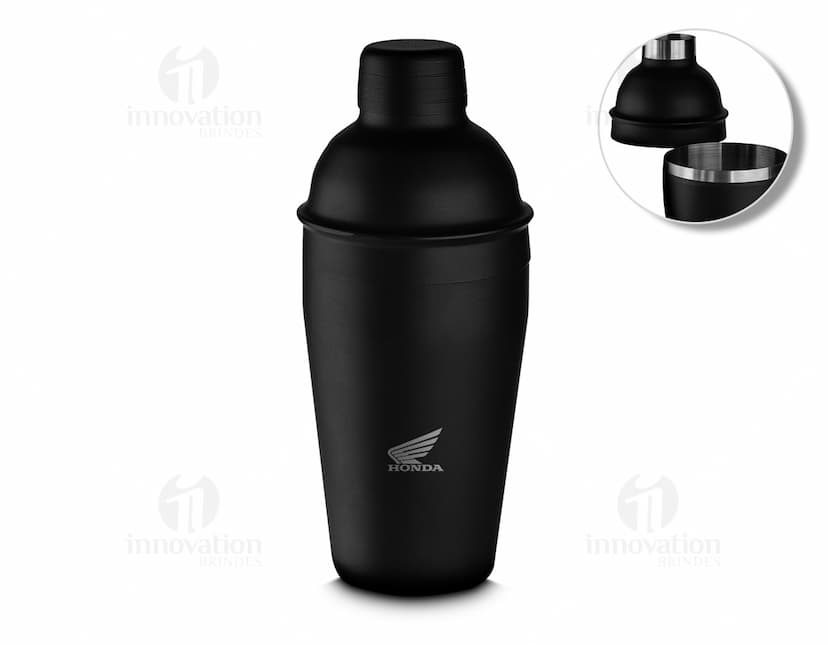 Kit Drink Coqueteleira e Acessórios em fundo branco com uma coqueteleira de vidro, um mexedor, um dosador e um filtro de gelo.