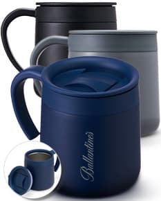 Caneca Térmica Inox 350ml em fundo branco, sem estampa, com tampa rosqueável e alça para transporte.