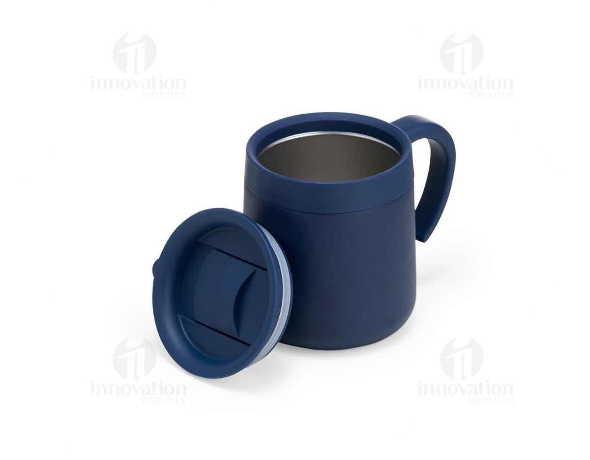 Caneca Térmica Inox 350ml em fundo branco, sem estampa, com tampa rosqueável e alça para transporte.