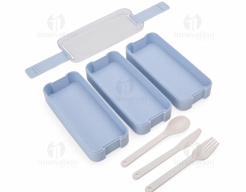 Marmita Palha de Trigo 3 Divisórias em fundo branco, separada em três compartimentos para alimentos.