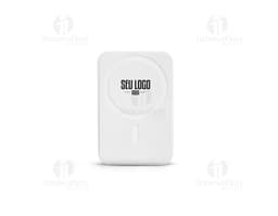 Bateria portátil de lítio com capacidade de 10.000 mAh.