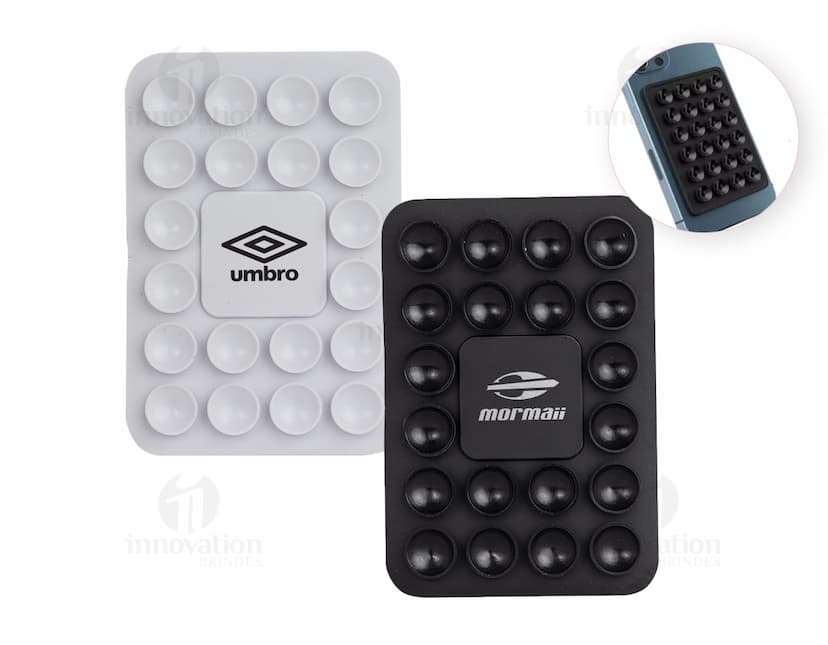 Ventosa para Celular em cor preta, utilizada para fixar o celular em superfícies lisas e facilitar a visualização de conteúdos na tela.