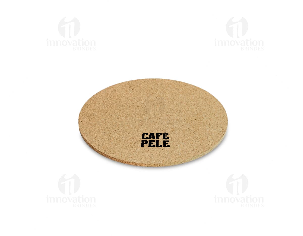 Descanso de Panela Cortiça 15cm - Produto em cortiça de 15cm de diâmetro para proteger superfícies de queimaduras de panelas quentes.