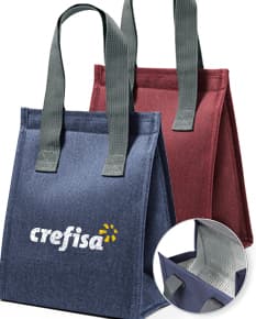 Bolsa térmica em poliéster em cor azul-marinho, com alça ajustável e fecho em zíper.