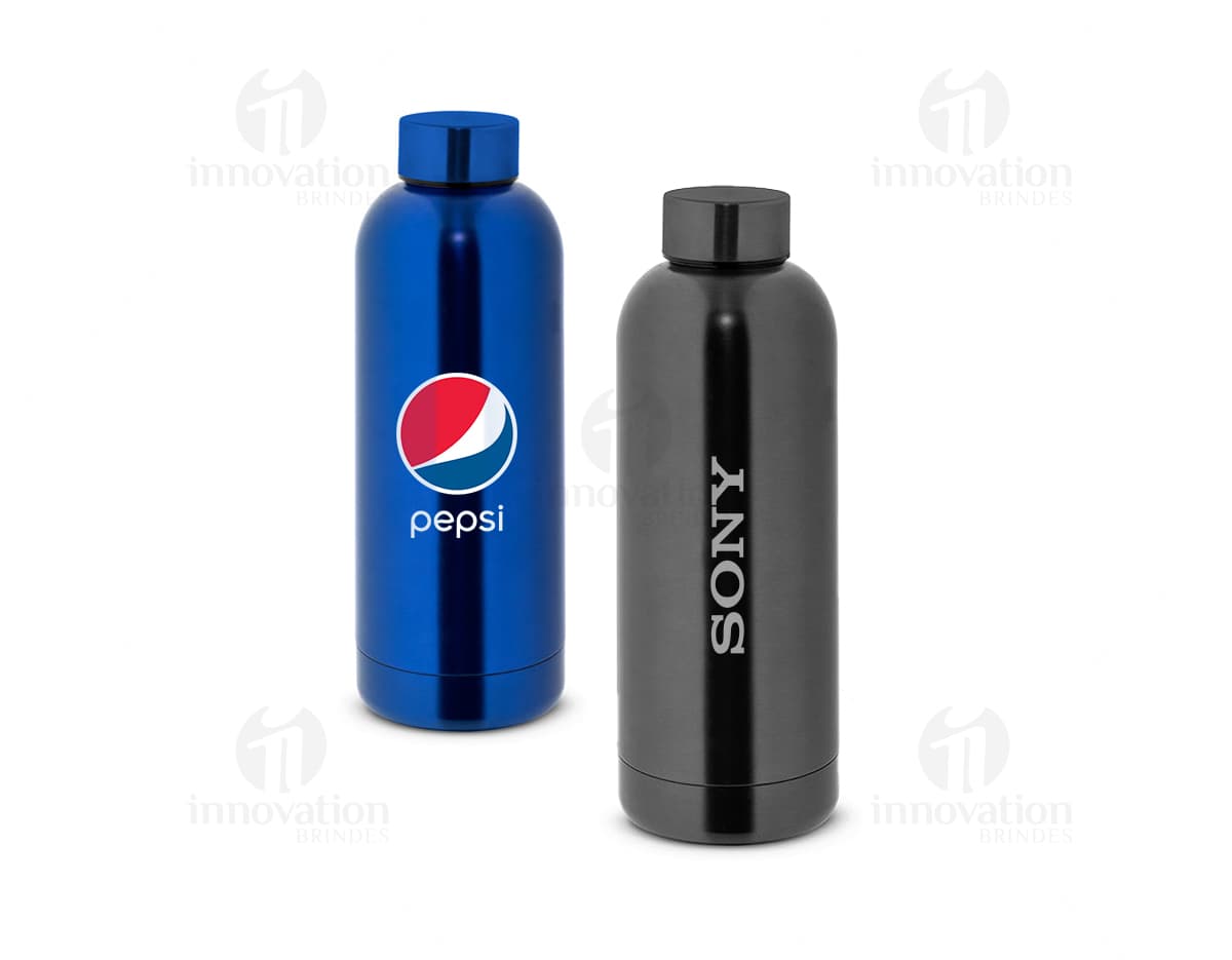 Squeeze em aço inox com tampa rosqueável e design elegante.