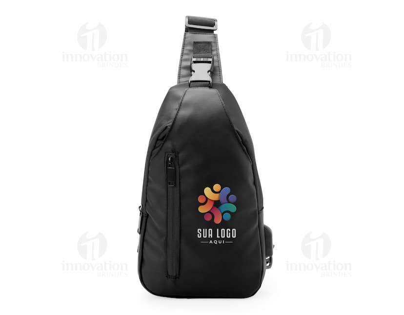 Mochila de ombro 6 litros na cor preta, ideal para uso diário.