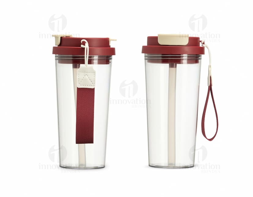 Produto Copo Plástico 600ml em plástico resistente transparente com capacidade de 600ml.