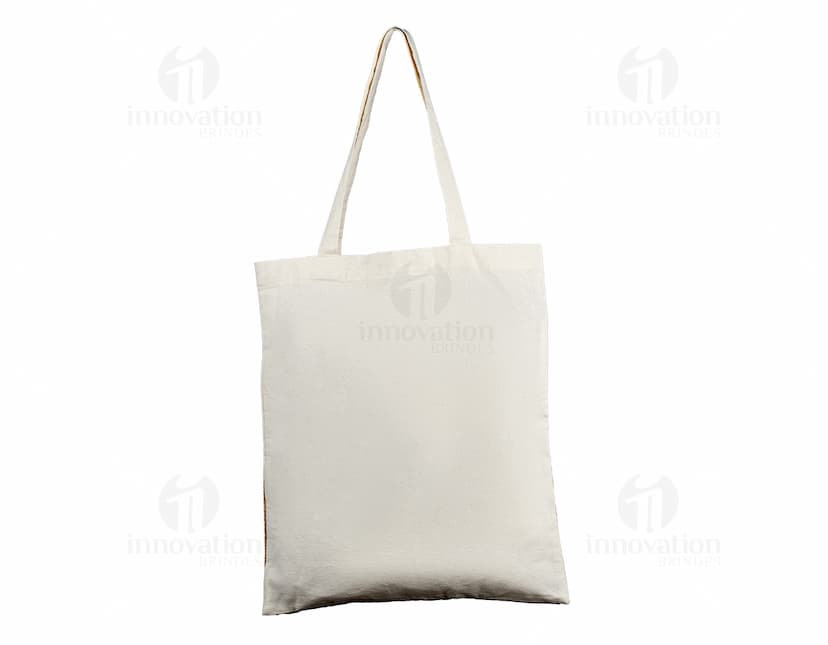 Bolsa de Algodão 140g/m² com alças ecológicas, feita de tecido resistente em cor neutra.