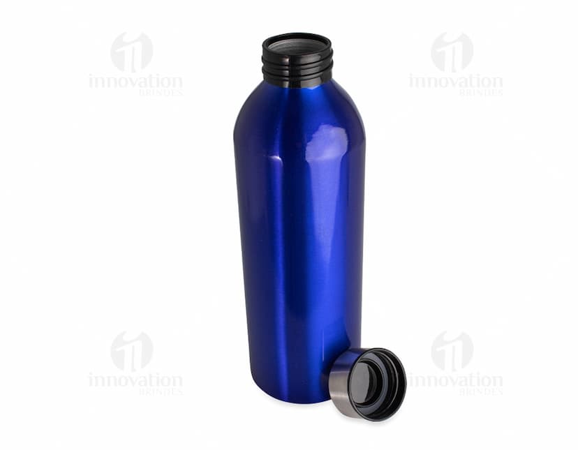 Garrafa de alumínio 800ml na cor prata, com tampa de rosca e design moderno.