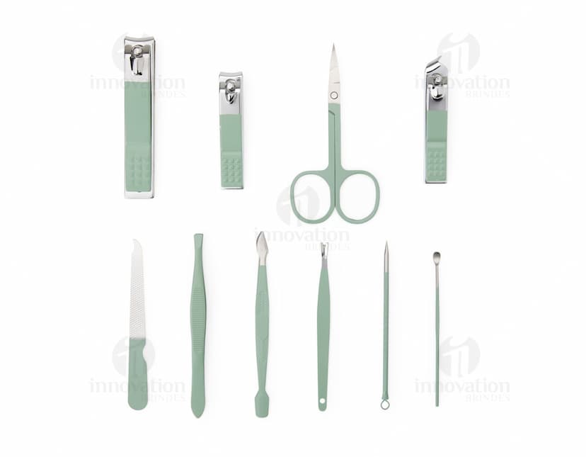 Kit Manicure 10 Peças: Conjunto contendo diversas ferramentas e utensílios para cuidados com as unhas, como tesoura, cortador de unha, empurrador de cutícula, entre outros itens.