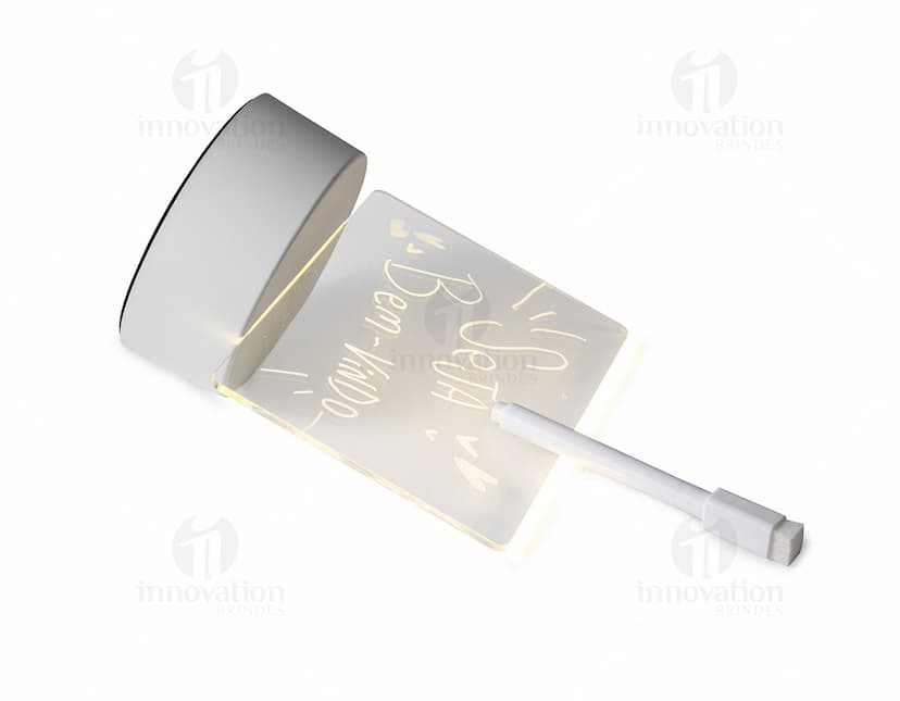 Lousa luminária com design moderno e elegante, iluminada por trás com luzes LED coloridas.