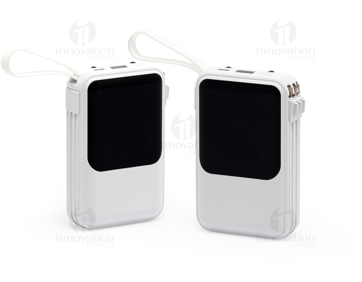 Power Bank preto com capacidade de 10.000 mAh, indicador de bateria em LED e duas portas USB para carregamento.
