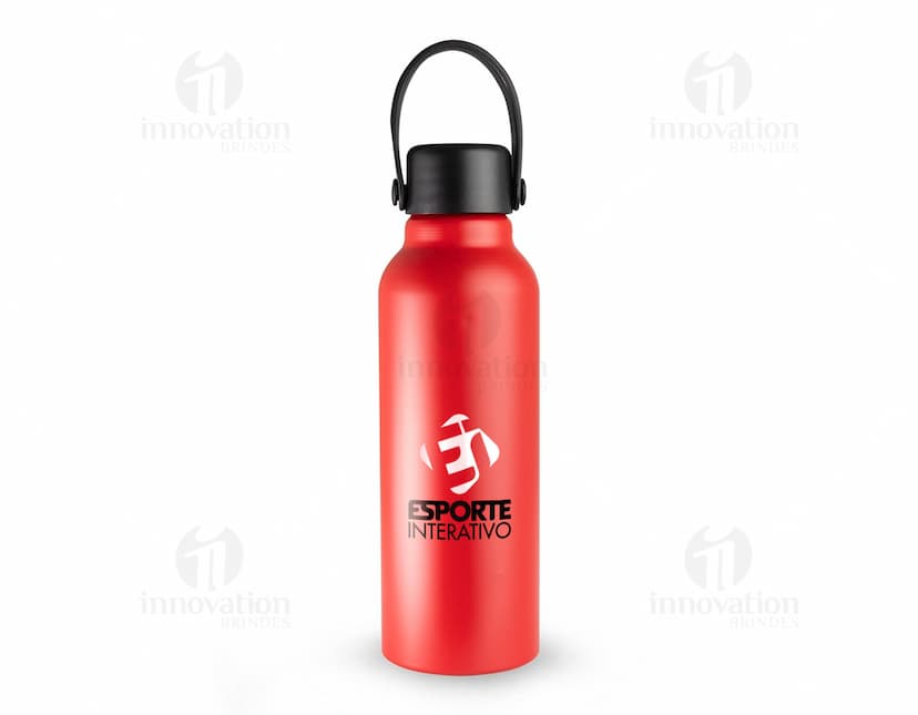 Garrafa de alumínio de 800ml transparente, com tampa amarela. Produto contém rótulo de design limpo e está cheio de água. A garrafa é um recipiente de líquido saudável e fresco, ideal para hidratação e cuidados pessoais.
