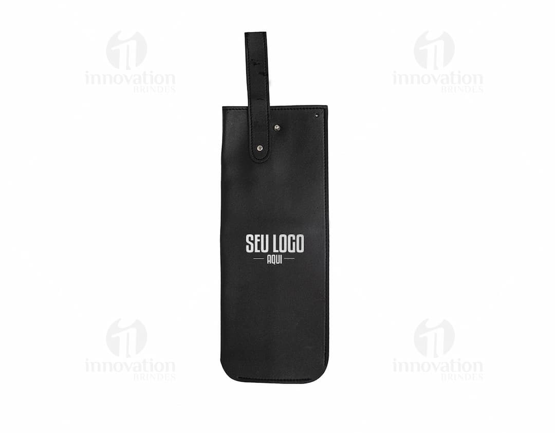 Porta Vinho PU preto com alça de couro, design elegante e prático para transportar garrafas de vinho com segurança.