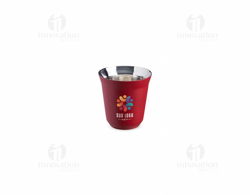 Copo térmico de 150ml em cor preta com tampa de rosca e design elegante.