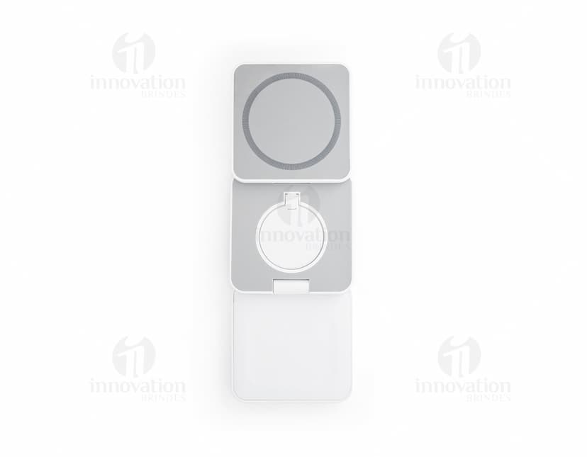Carregador magnético em um fundo branco.