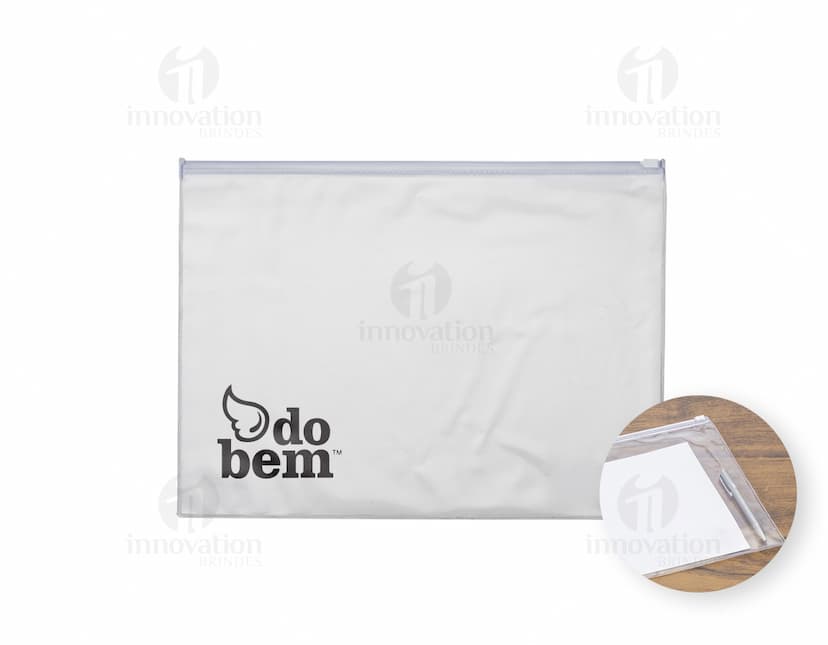 Embagem da Pasta Zip Zap em destaque, contendo diversos envelopes coloridos e uma aba transparente para fechamento.