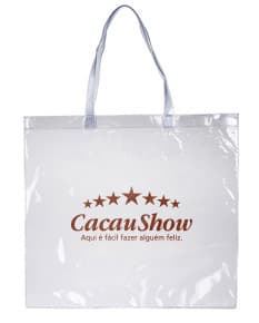 Sacola plástica transparente e elegante, com alça de couro e fecho de metal. Ideal para embalagem de presentes e compras em lojas de moda e acessórios. Moderna e prática, perfeita para o transporte de produtos e pertences de forma segura e estilosa.