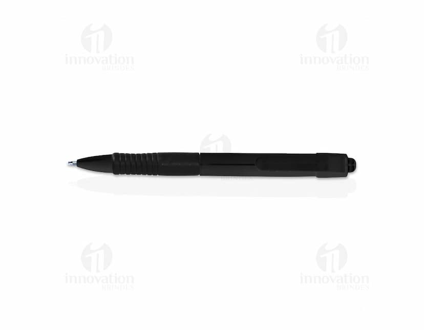 Caneta plástica preta e prateada, moderna e elegante. Ideal para uso em casa, escritório ou escola. Ótima para escrever e desenhar, com corpo de plástico resistente e ponta de metal afiada.