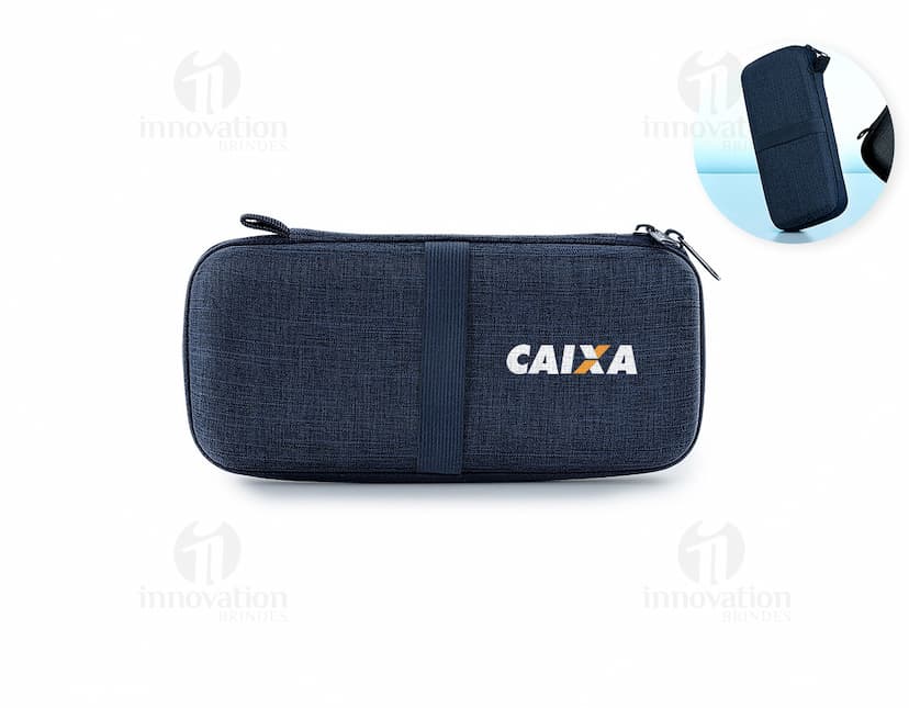 Estojo de Nylon preto com zíper e alça lateral, ideal para armazenar e transportar itens pequenos com segurança.