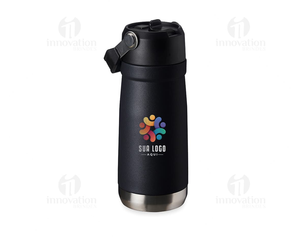 Garrafa térmica 550ml em aço inoxidável, na cor preta, com tampa rosqueável e alça emborrachada.