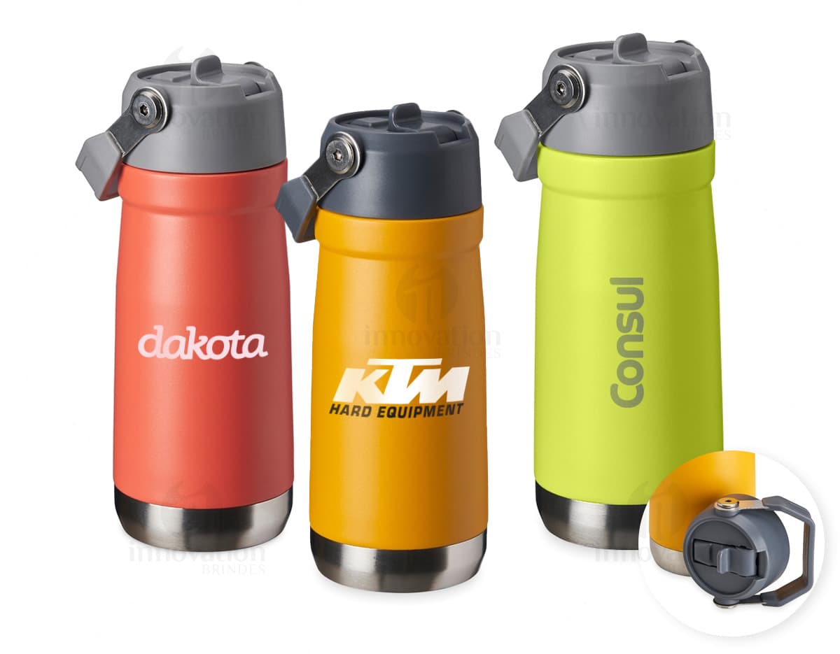 Garrafa Térmica 550ml na cor preta, com design moderno e tampa rosqueável. A imagem mostra o produto isolado em um fundo branco.