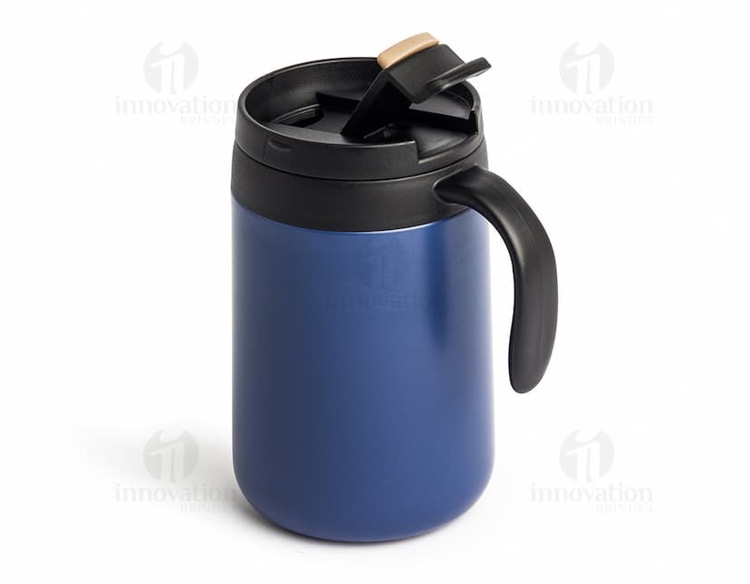 Caneca térmica de 500ml em aço inox com tampa e alça.