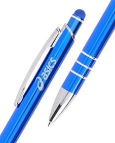Caneta Metal Touch em cor preta, com detalhes cromados e ponta touchscreen na parte superior.