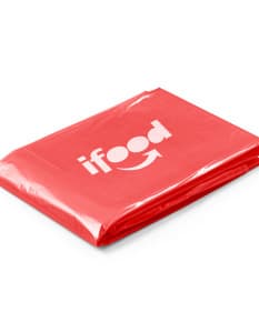 Capa de chuva de tamanho único em 3D preta, feita de couro, com fechamento de zíper e vários compartimentos para armazenar dinheiro, documentos e objetos pessoais. Ideal para uso em viagens, escola, trabalho e dias de chuva.