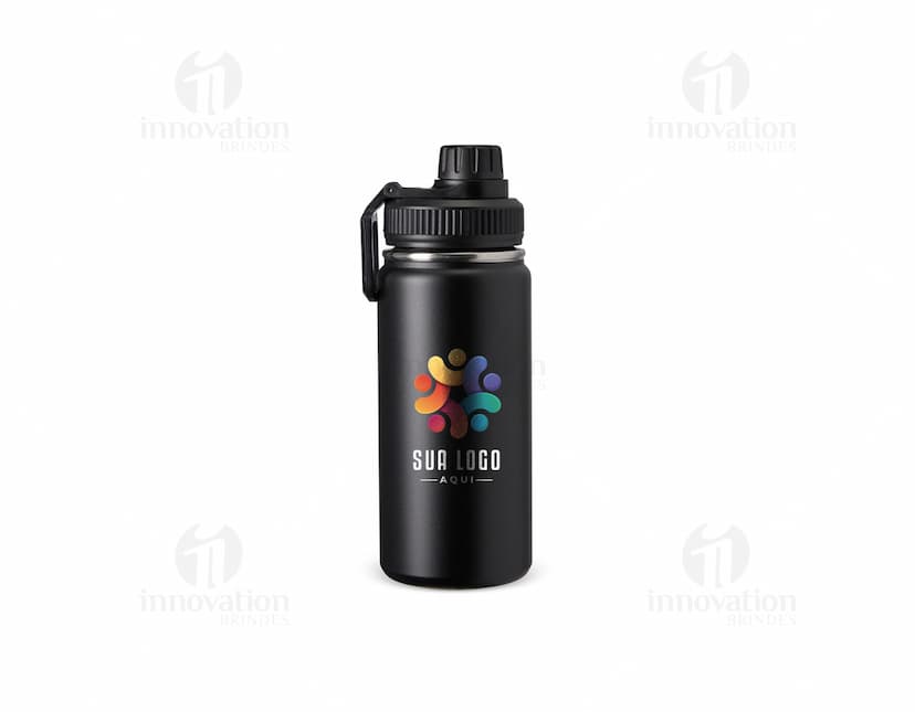 Garrafa térmica em aço inoxidável de 550ml de capacidade.