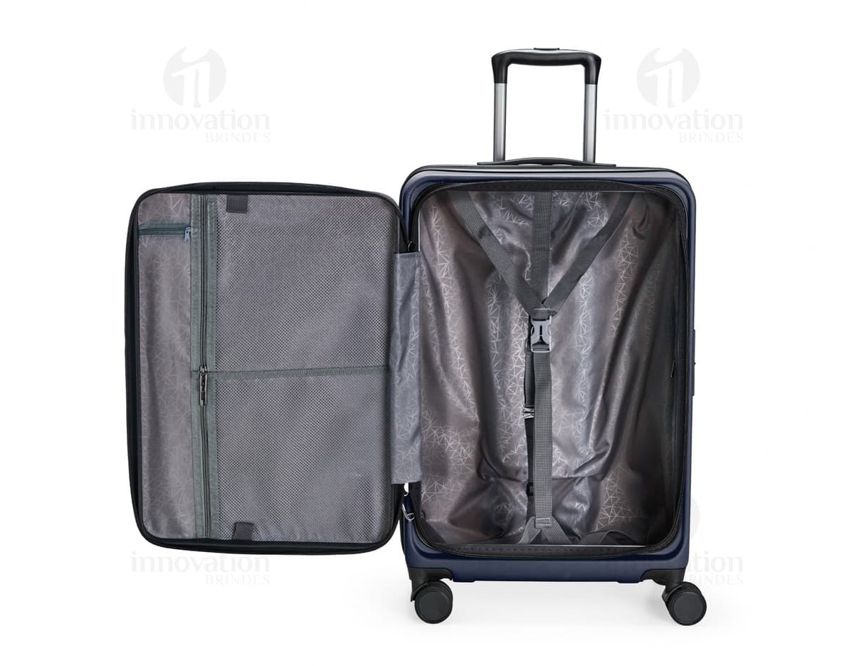 Mala de viagem de 49 litros feita de material resistente ABS.