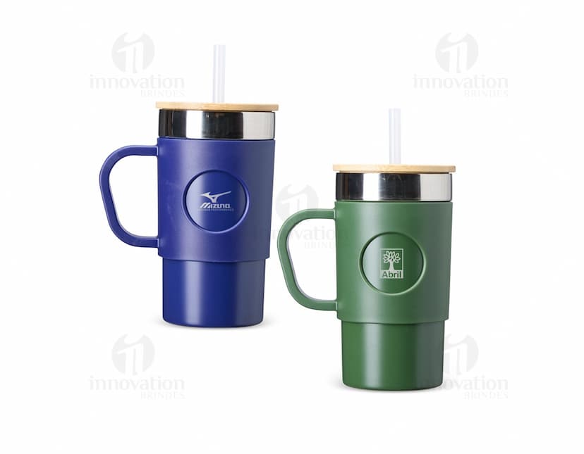 Caneca térmica 400ml de cor preta, com tampa de rosca e alça para segurar.