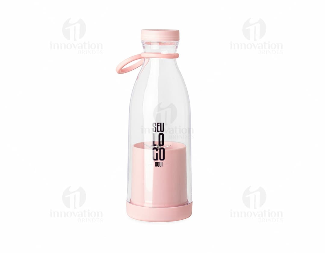 Garrafa com misturador de 380ml na cor verde.