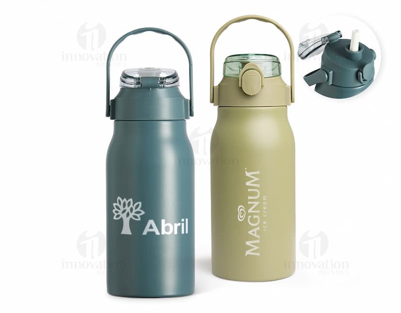 Garrafa térmica de 1 litro em aço inoxidável com tampa rosqueável e alça para transporte.