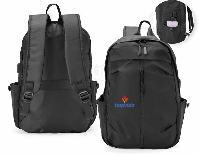 Mochila Poliéster 22 litros, com design moderno e capacidade para armazenar objetos com praticidade.