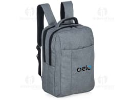 Mochila Nylon preta com vários compartimentos e alças acolchoadas.