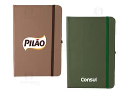 Caderneta em Couro Sintético com papel em branco, design vintage e textura grunge. Possui espaço para notas, mensagens e