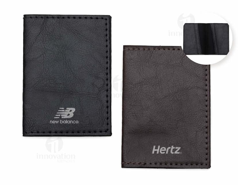 Bolsa de couro preto, objeto de negócios, carteira, bolsa, bolsa, moda casual, papel, dinheiro, tecido, denim, jaqueta, jeans, botão, estilo, textura, material, riqueza, escritório, calça de algodão, varejo, sucesso, acessório de material animal, masculino, venda, comprar, pagando, presente, arquivo, cartão, detalhe, empresário, armazenamento, tecnologia, aberto, documentar, nota, cor, pasta, dinheiro, elegância.