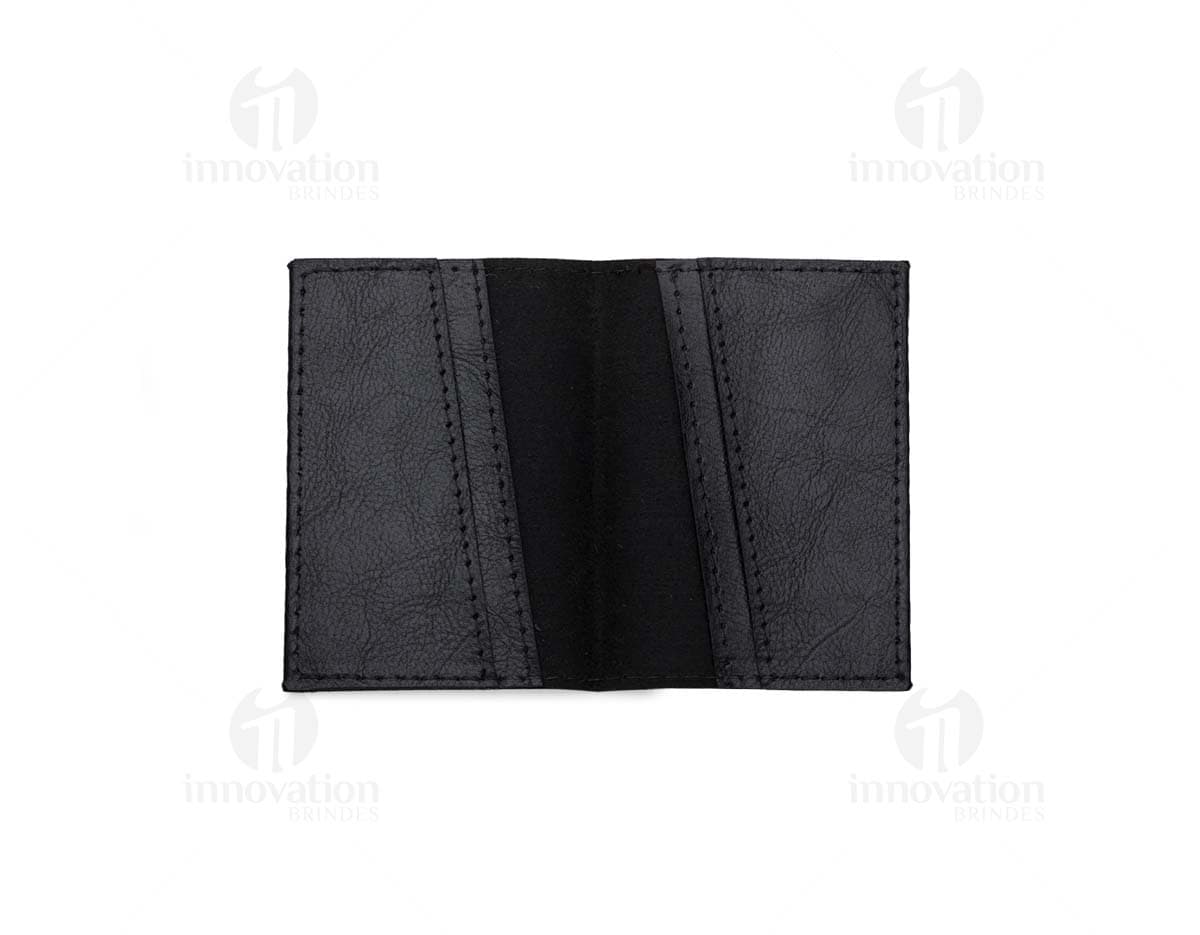 Bolsa de couro preto, objeto de negócios, carteira, bolsa, bolsa, moda casual, papel, dinheiro, tecido, denim, jaqueta, jeans, botão, estilo, textura, material, riqueza, escritório, calça de algodão, varejo, sucesso, acessório de material animal, masculino, venda, comprar, pagando, presente, arquivo, cartão, detalhe, empresário, armazenamento, tecnologia, aberto, documentar, nota, cor, pasta, dinheiro, elegância.