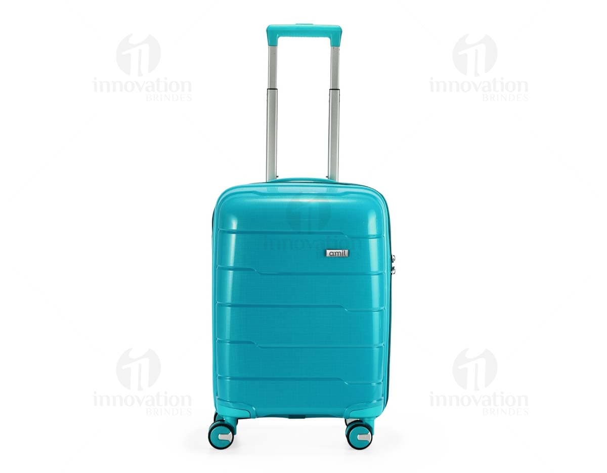 Mala de bordo de 40 litros em design moderno e vibrante, na cor violeta e detalhes em laranja. Feita de metal cromado, possui alça, botões e fechos metálicos. Ícone de indústria e negócios, ideal para armazenamento e transporte, com tecnologia avançada e aparência atraente.