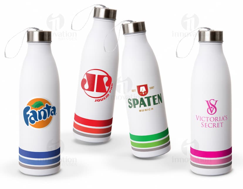 Garrafa Inox 750ml com rótulo, copo, líquido, bebida, recipiente, álcool, plástico, limpo, transparente, objeto, cheio, refreshment, alimento, amarelo, tampa, reflexo, higiene, branco, celebração, bar, claro, frio, água, ninguém, festa, cerveja, sabonete, saúde, produto, objetos, óleo, luxo, cor, veneno, banheiro, único, saudável, spray, leite, fresco, alcoólico, ouro, banho, close-up, tratamento, luz, gota, spa, úmido, limpeza, bolhas, restaurante, vazio, puro, frescor, cuidado, lavagem, lager, doméstico, marrom, natural, gel, shampoo, bebidas, aromaterapia, bolha, três, mais limpo, ainda, grupo, coleção, fresco, vida