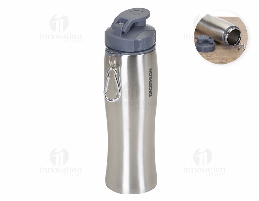Squeeze Inox 750ml, em metal prateado, com tampa de plástico preto e detalhes em aço inoxidável. Equipamento de higiene e saúde, clean e shiny, com capacidade para líquidos, shape elegante e capacidade de spray.