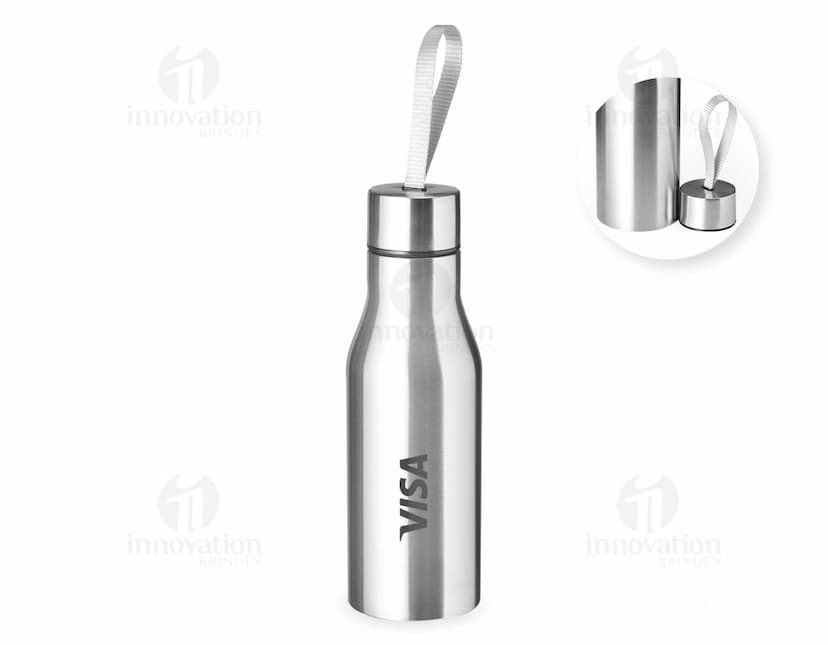 Garrafa de Inox de 500ml transparente, vazia e com tampa. Ideal para armazenar líquidos, como água, sucos ou bebidas alcoólicas. Design elegante e prático, perfeito para festas, celebrações ou uso diário.
